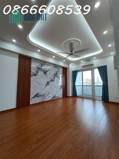 Bán gấp căn hộ Trung Yên 1 tầng đẹp nhà đẹp 106m2 3PN 2VS bc Đông Bắc giá 4.75 tỷ