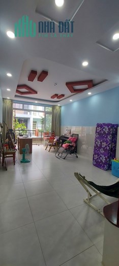CẦN BÁN NHÀ MẶT TIỀN 1 TRỆT 2 LẦU KDC HƯƠNG LỘ 5, QUẬN BÌNH TÂN