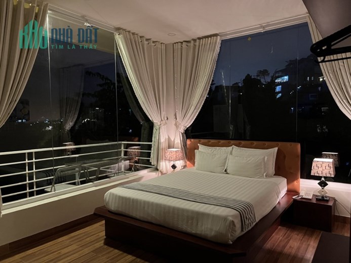 Chính Chủ Về Mỹ Cần Bán Gấp Villa Khách Sạn HẦM ĐÁ ( MÂY LANG THANG) - Vị TRí TP Đà Lạt, Lâm Đồng