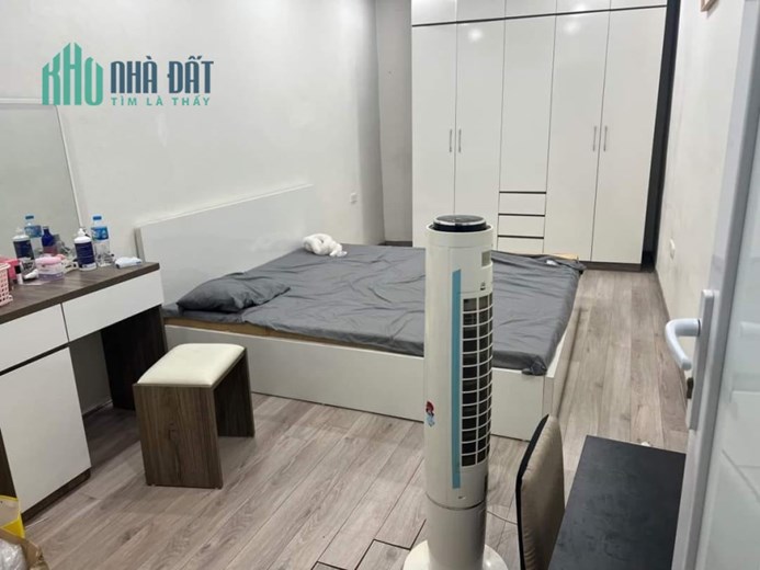 Siêu phẩm quá đẹp, nhỉnh 2 tỷ, trung tâm Đống Đa, ở luôn, an sinh đỉnh