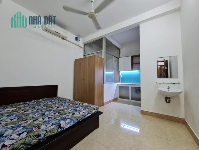 BÁN GẤP CHDV HUỲNH TẤN PHÁT, 165M2, 4 TẦNG, RỘNG  5M BỀ THẾ CHỈ 8 TỶ NHỈNH