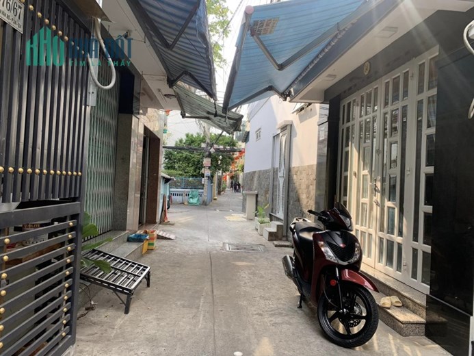 NHÀ CHÍNH CHỦ ĐOÀN VĂN BƠ, Q.4, HẼM 3M, DT: 4x17, 3 TẦNG, 6 TỶ.
