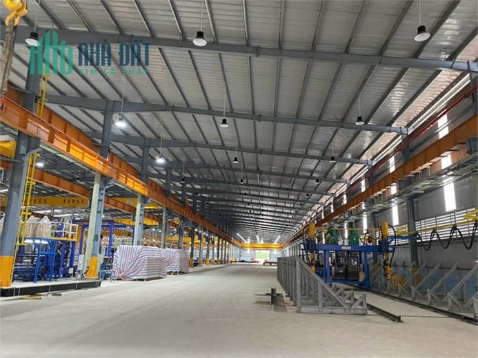 nhà xưởng trong KCN, phù hợp SX hàng siêu trường quá khổ, giấy phép cho thuê đầy đủ.