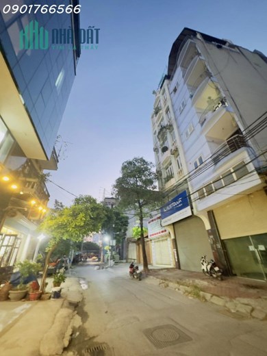 Phân Lô Vip, Phố Giải Phóng, ô tô tránh, vỉa hè, 65m x 6T, Giá hơn 11 tỷ.