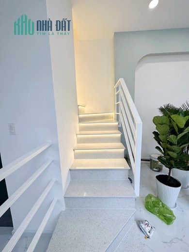 Bán nhà đẹp 2 tầng 3PN, 50m2, Hẻm xe hơi Tân Sơn Nhì, Tân Phú, chỉ 4.85 tỷ TL