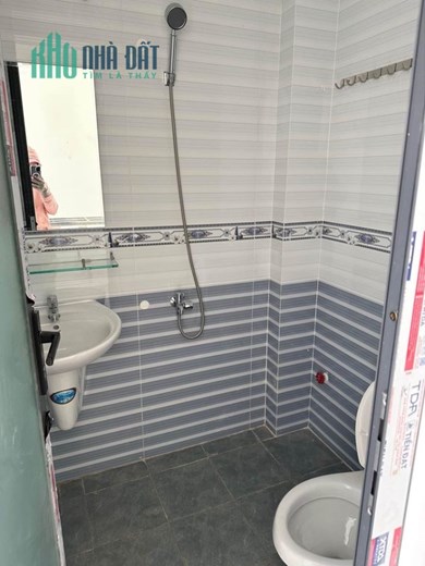 Cho thuê nhà mới xây 1 trệt 1 lầu đương Tô Ngọc Vân, Phường 15, Quận Gò Vấp