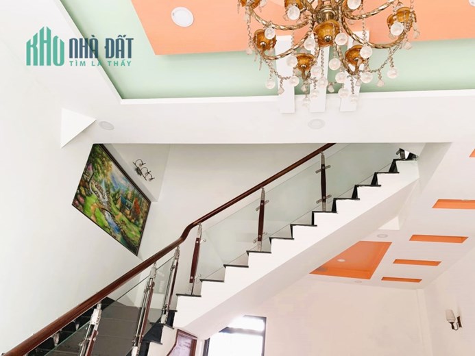 NHÀ ĐẸP HBP - HXH - SÁT MẶT TIỀN QL13 - 4 SÀN - 4PN - 72M2 - 5 TỶ - NGỘP BANK