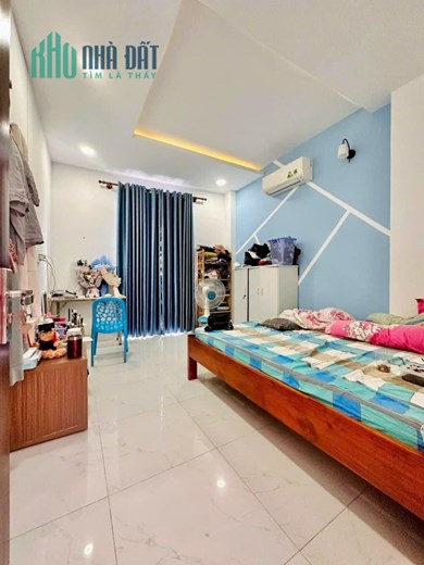 BÁN NHÀ MẶT TIỀN KINH DOANH 360tr/năm 4 TẦNG 76m(7x11) Nguyễn Khuyến F12 11Tỷ