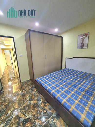 CHỈ 50M RA HỒ Ô TÔ ĐẬU CỔNG PHỐ TÔN ĐỨC THẮNG PHƯỜNG HÀNG BỘT QUẬN ĐỐNG ĐA DT:40M2 GIÁ:1.58 TỶ BAO