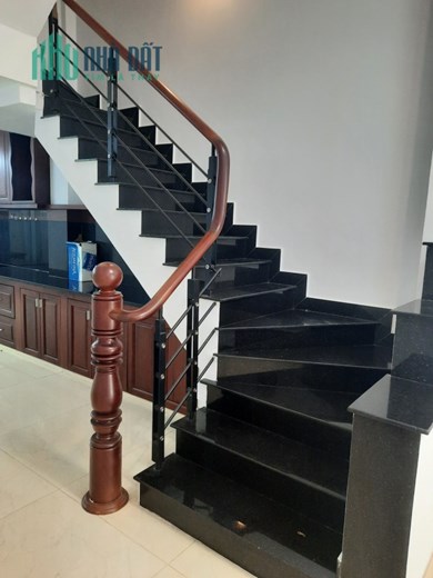 NHÀ BÌNH LỢI - HẺM XE HƠI 7M QUAY ĐẦU - 41M2 - 3 TẦNG - 4PN -3WC CHỈ NHỈNH 100TR/M2.