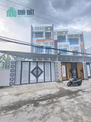 Bán 3 căn nhà liền kề mặt tiền hẻm oto Lương Định Của P. Ngọc Hiệp.