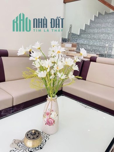 Cho Thuê Nhà 4 Tầng Full Nội Thất Mới Tại Mặt Tiền Đường Văn Cao – Giá Rẻ.