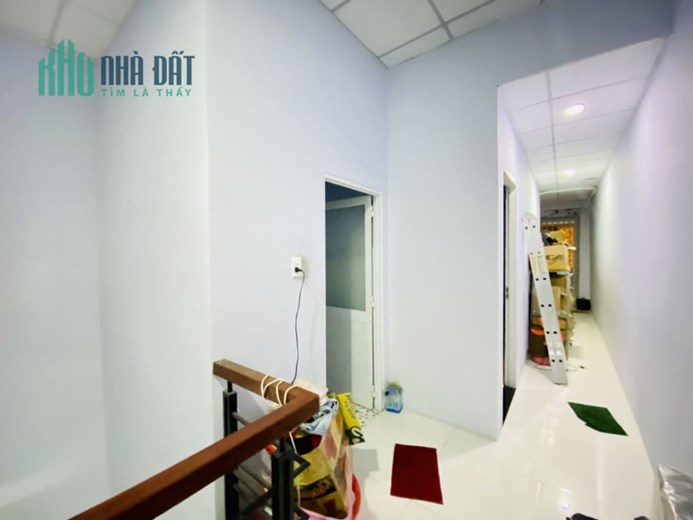 Bán nhà hẻm 364 Thoại Ngọc Hầu, Phú Thạnh 70m2 2 tầng chỉ 6,6 tỷ còn Thương lượng.