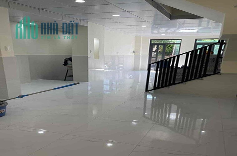 HẺM XE TẢI SÁT MẶT TIỀN. GẦN ĐH VĂN LANG - ĐHCN 4 - PHẠM VĂN ĐỒNG. XH NGỦ TRONG NHÀ, 385/12