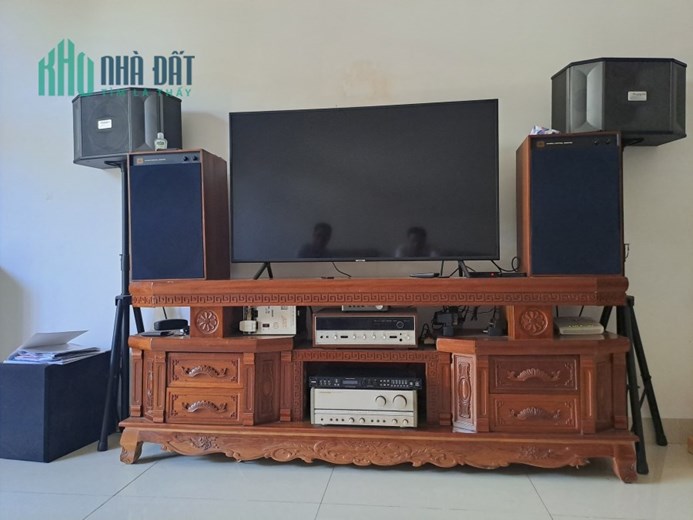 NHÀ MẶT TIỀN 3  TẦNG ĐƯỜNG 7.5M, HÒA XUÂN, XÂY CHẮC NHƯ LÔ CỐT, ĐỂ LẠI HẾT NỘI THẤT XỊN, 100M2 GIÁ