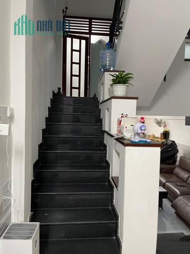 Bán Nhà Mặt Phố Có Sổ Hồng Đường Tân Hương Tân Phú, 90M2, Chỉ 7.5 Tỉ