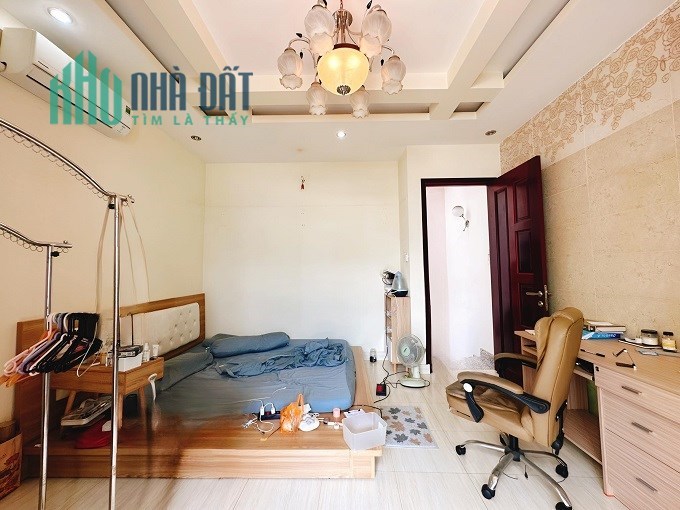 Bán nhà HXH đường Tô Hiến Thành, P14, Q10, 42m2, 4 tầng, 9 tỷ.