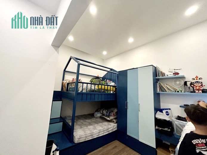 Bán nhà Trần Quang Cơ Phú Thạnh Tân Phú 102m2 Ngang 6m 3 tầng chỉ 7,95 tỷ còn TL.