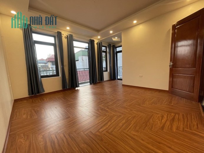 BÁN NHÀ MẶT PHỐ VIP THỤY KHUÊ TÂY HỒ DT36M2 x 3T MT4.3M VỈA HÈ  KINH DOANH ĐỈNH 13,2 TỶ