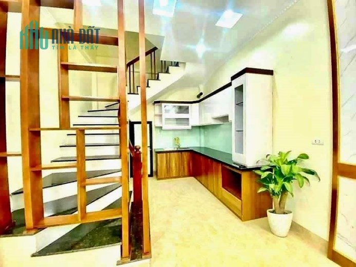 BÁN NHÀ THỊNH QUANG Ô TÔ ĐỖ CỔNG  41M 4 TY5