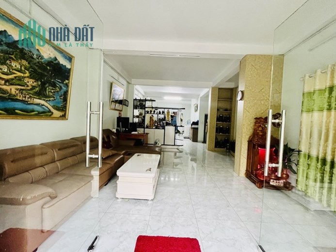 Bán nhà 8m  VTKD  ngay Vưởn Lài quận Tân Phú 4 x 22 chỉ 6.4 tỷ còn TL