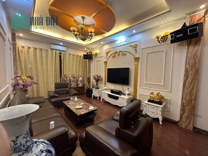BÁN NHÀ PHỐ CÁT LINH ĐỐNG ĐA 10M RA PHỐ Ô TÔ ĐỖ CỬA KINH DOANH 35M 6T MT 4M 6.4 TỶ