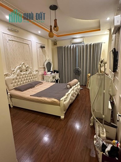BÁN NHÀ PHỐ CÁT LINH ĐỐNG ĐA 10M RA PHỐ Ô TÔ ĐỖ CỬA KINH DOANH 35M 6T MT 4M 6.4 TỶ
