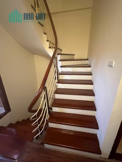 BÁN NHÀ PHỐ CÁT LINH ĐỐNG ĐA 10M RA PHỐ Ô TÔ ĐỖ CỬA KINH DOANH 35M 6T MT 4M 6.4 TỶ