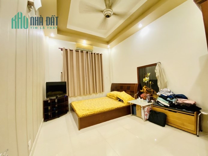 Bán nhà hẻm 5m thông Vườn Lài quận tân phú 4 x 18 -2T chỉ 5 tỷ TL CC