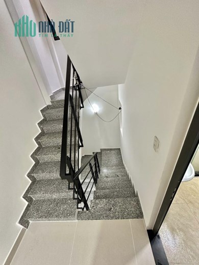 NHÀ 3 TẦNG- P. TÂN QUY - Q.7 - 4 X 11M - LÊ VĂN LƯƠNG - GIÁ  5.X TỶ