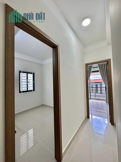 NHÀ 3 TẦNG- P. TÂN QUY - Q.7 - 4 X 11M - LÊ VĂN LƯƠNG - GIÁ  5.X TỶ