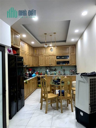 Bán nhà Phân lô Lương Thế Vinh, DT 43m x 5 tầng. Giá 6,2 tỷ, SĐCC. LH: 0922855868