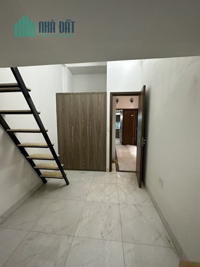 Bán trọ CCMN Vũ Hữu Thanh Xuân 95m 8 tầng 24 p. doanh thu 15,3 tỷ/ năm.Lh e Long.