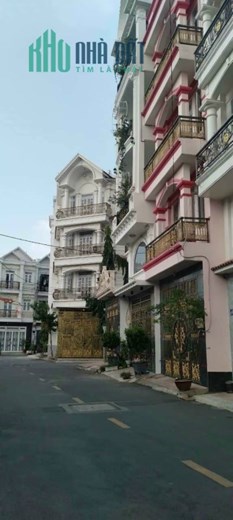 Nhà Phố Liền Kề Nguyễn Ảnh Thủ Quận 12 4 Tầng BTCT nhỉnh 5 Tỷ.