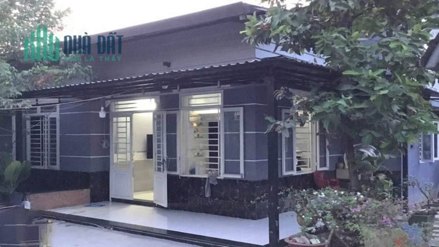 Bán nhà thạnh lộc 12 PHƯỜNG THẠNH LỘC quận 12, Ngan lớn 17m, đường Xe Tăng, giá giảm còn 12 tỷ