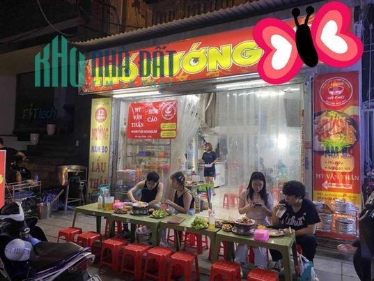 SANG NHƯỢNG CỬA HÀNG NƯỚNG Ở HÀ NỘI- Quán hiện đang hoạt động bình thường, có lượng khách quen ổn