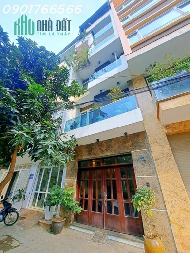 Phân Lô Vip, Phố Hoàng Cầu, Trung tâm quận Đống Đa, 63m x  7T, Giá 2x tỷ.