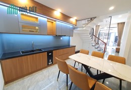 .Nhà cách MT Lê Duẩn 50m, kiệt 4m, 52m2 3 mê, hướng Nam, 3.78 tỷ