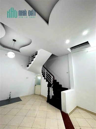 Nhà Đẹp NGUYỄN NGỌC VŨ-34m-4T-MT5m-5.2 tỷ-TT Cầu Giấy