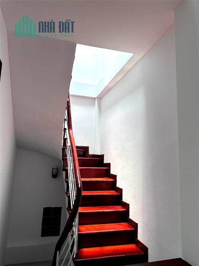 Nhà Đẹp NGUYỄN NGỌC VŨ-34m-4T-MT5m-5.2 tỷ-TT Cầu Giấy