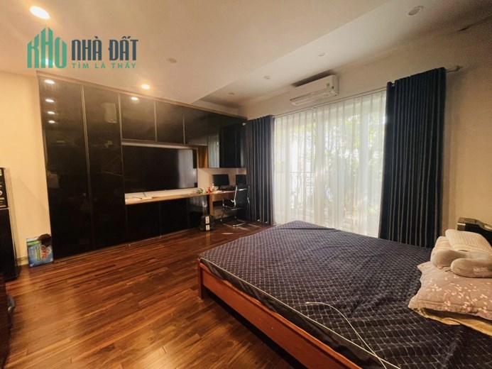 Biệt thự VIP Trung Yên, Cầu Giấy, 310m2, 4 tầng, mặt tiền 20m, giá quá ngon 85 tỷ