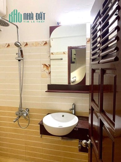 CẦN BÁN NHÀ HOÀNG ĐẠO THÀNH, THANH XUÂN, 65M, 6T, MT 4.5M, LÔ GÓC, 3 Ô TÔ TRÁNH, KD, 11 TỶ,