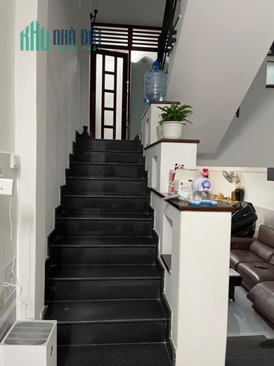 Bán nhà HXH 8m Cộng Hoà, ngay Vòng xoay Lăng Cha Cả, DT: 4.5x18m, 4 Tầng - 6PN, 17.5 tỷ
