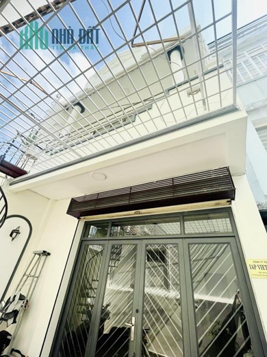 Bán nhà Ngang hiếm trên 5m trung tâm Bình Thạnh, chủ gấp bán, nhà xinh dt rộng rãi