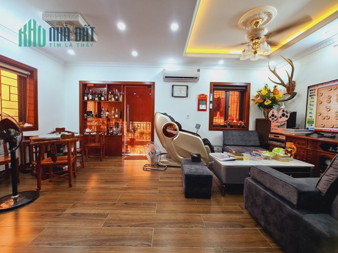 NHÀ PHỐ BẠCH MAI, HBT, 18 PHÒNG FULL NỘI THẤT, VỪA Ở VỪA KINH DOANH SIÊU ĐẸP, 85M2*8T*MT 6.5M* 17x
