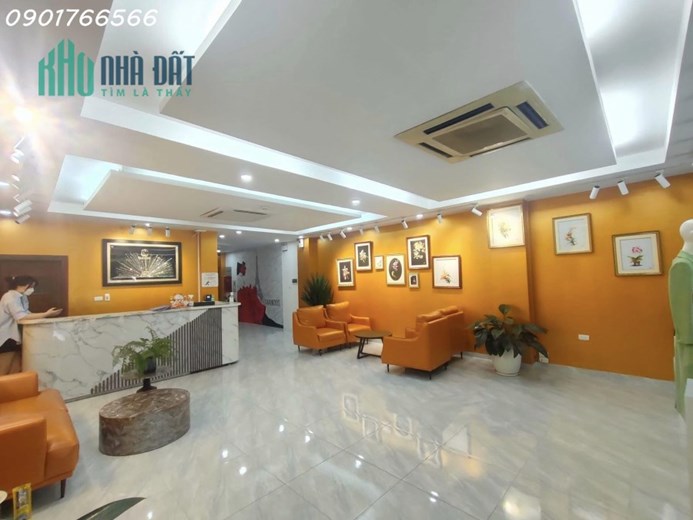 Tòa Nhà, Mặt Phố Nguyễn Trãi, Quận Thanh Xuân 221m x 11T, Giá 7x tỷ. Lh 0901766566.