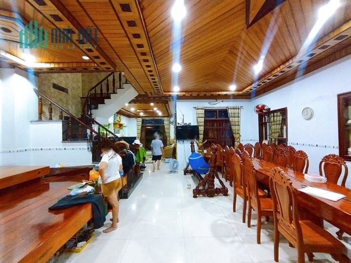 Nhà mới Chính chủ Lê Quang Định, P 11, Q Bình Thạnh  80 m2, 3 tầng, hẻm xe hơi chỉ 5,5 tỷ
