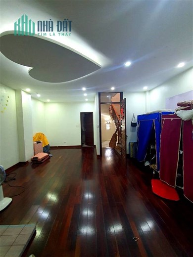 BÁN NHÀ Vĩnh Hưng Hoàng Mai 50m2 +4t +5,4 MT Giá; 4,4 tỷ