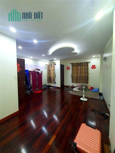 BÁN NHÀ Vĩnh Hưng Hoàng Mai 50m2 +4t +5,4 MT Giá; 4,4 tỷ