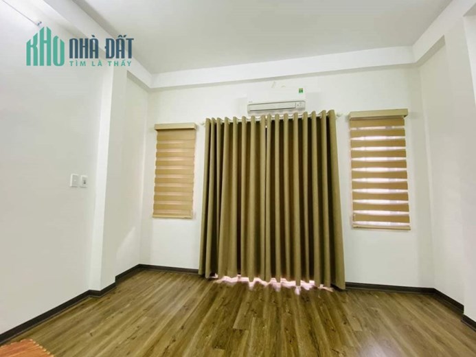 Cực hiếm nhà đẹp Thanh Xuân 42m2*5T, gần phố, 20m ô tô tránh, full nội thất sẵn ở chỉ 4.5 tỷ.